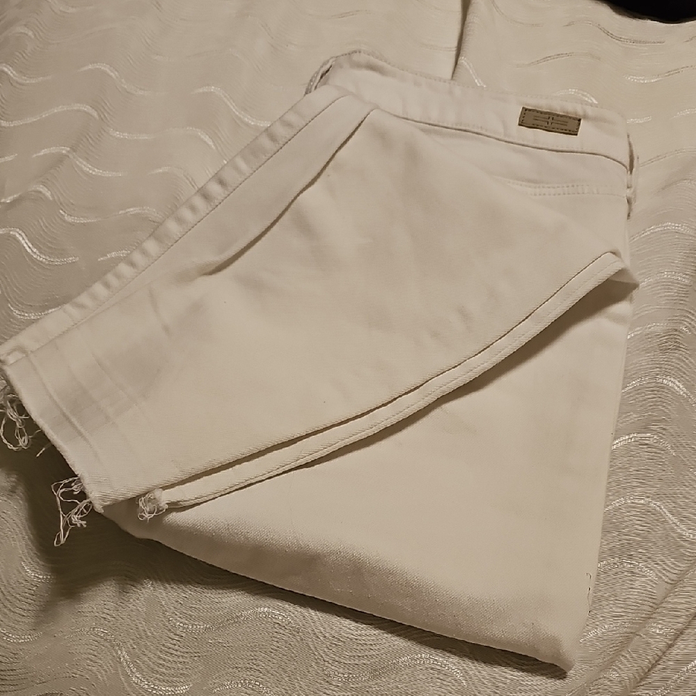 Liverpool The Crop Skinny Qhite Jeans Size 8/29